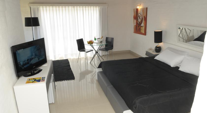 Punta Del Este Arenas Hotel Chihuahua Room photo