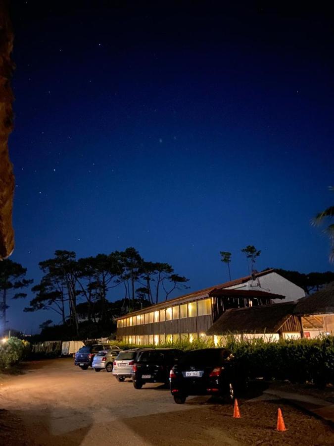Punta Del Este Arenas Hotel Chihuahua Exterior photo